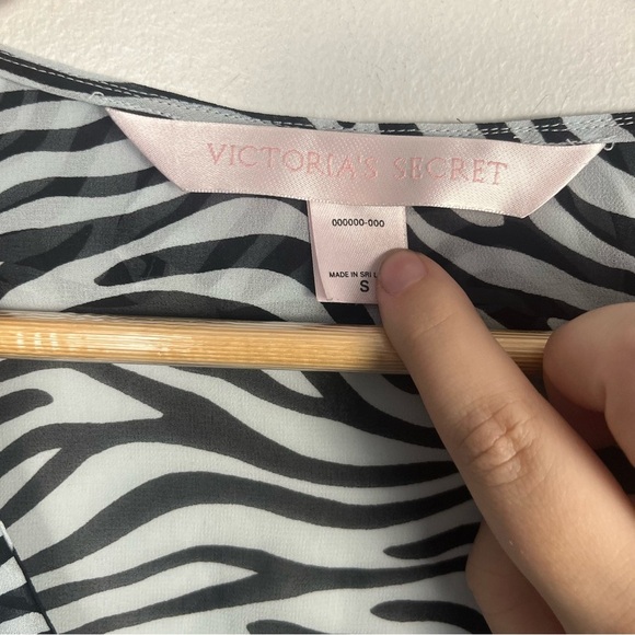 Victoria’s Secret y2k 2000 zebra print night sheer shirt size small - Picture 2 of 5